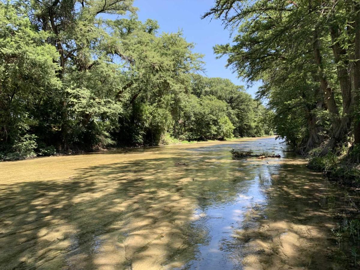 Lambert Park On Medina River Bandera Exterior photo